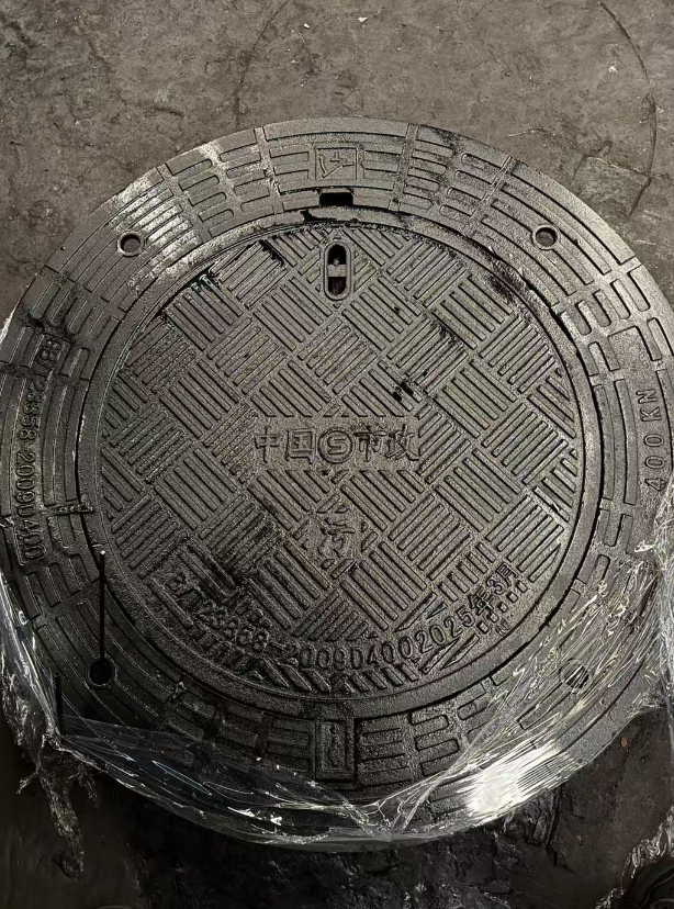 卫东球墨铸铁防沉降井盖展示
